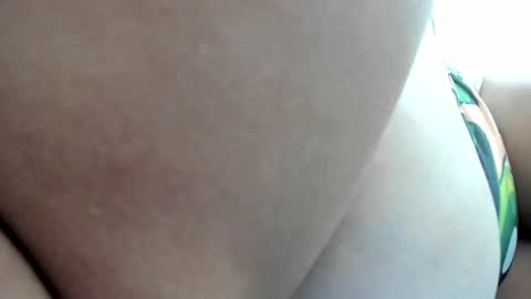 Snapshot of nathalia_hottman chatting on 09-18-25, 05:48 NATHALIA online show from 09-18-25, 05:48