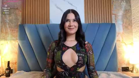 Nathalia koch online show from 04-14-26, 08:15