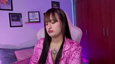 Nathalia Ramirez online show from 02-19-26, 07:04