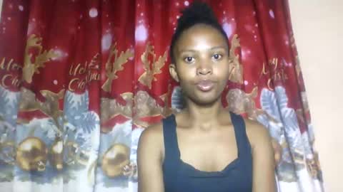 Snapshot of nathalie004 chatting on 12-02-25, 05:57 nathalie004 online show from 12-02-25, 05:57