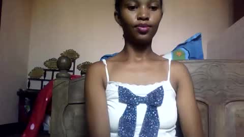 nathalie004 online show from 03-06-26, 11:17