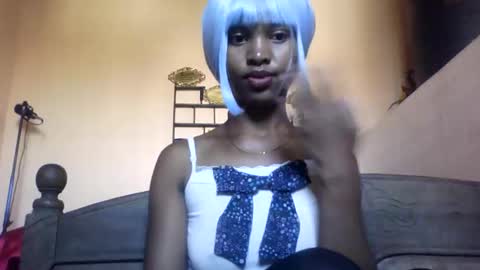 nathalie004 online show from 05-20-26, 08:20