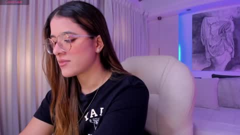 NATHALIE online show from 04-23-26, 11:31