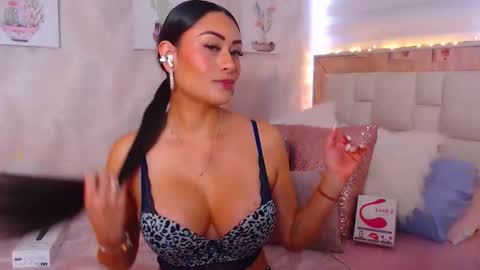 Nathalie Rose online show from 09-21-25, 02:51