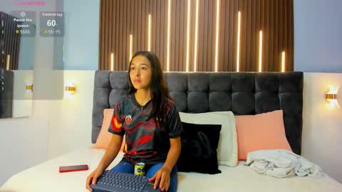 ... Nathaly ... online show from 10-14-25, 03:07