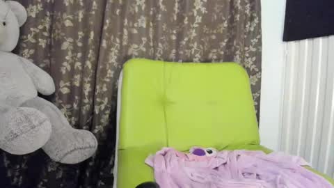 Snapshot of nathaly_love96 chatting on 01-18-25, 12:02 Nathaly online show from 01-18-25, 12:02