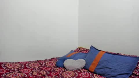 Snapshot of nathaly_love96 chatting on 03-12-25, 07:06 Nathaly online show from 03-12-25, 07:06