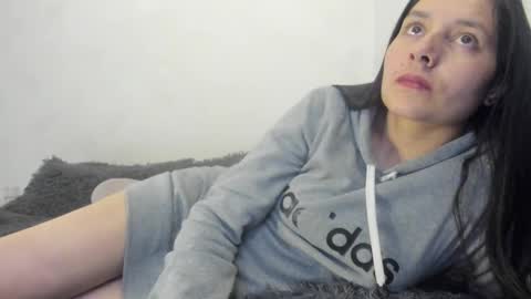 Snapshot of nathaly_love96 chatting on 09-10-25, 06:19 Nathaly online show from 09-10-25, 06:19