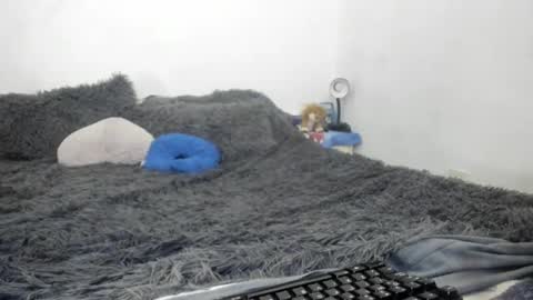 Snapshot of nathaly_love96 chatting on 09-17-25, 07:15 Nathaly online show from 09-17-25, 07:15