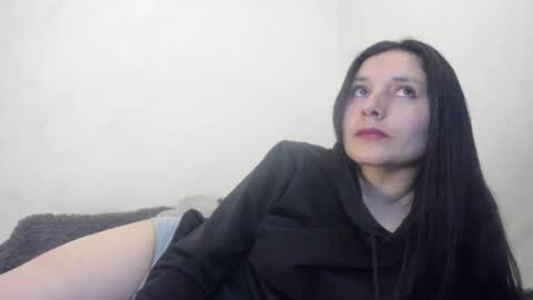 Snapshot of nathaly_love96 chatting on 09-22-25, 07:49 Nathaly online show from 09-22-25, 07:49