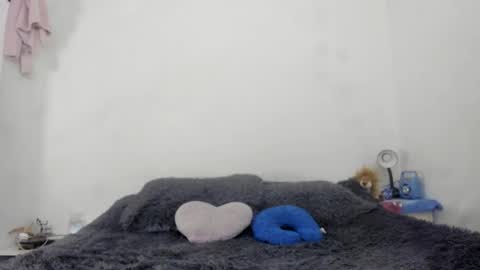 Snapshot of nathaly_love96 chatting on 09-26-25, 06:45 Nathaly online show from 09-26-25, 06:45