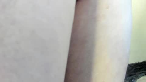 Snapshot of nathaly_love96 chatting on 11-13-25, 08:30 Nathaly online show from 11-13-25, 08:30