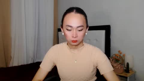 SWEET NATHALYA online show from 02-10-25, 10:42