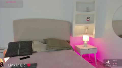 NATHALY  online show from 11-10-25, 10:47