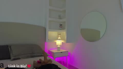 NATHALY  online show from 11-29-25, 10:40