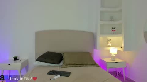 NATHALY  online show from 01-07-26, 10:40