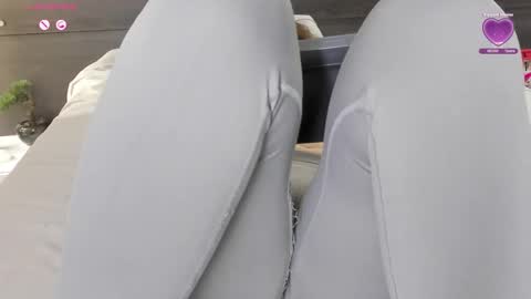 nathalyrae41 online show from 01-05-26, 05:27