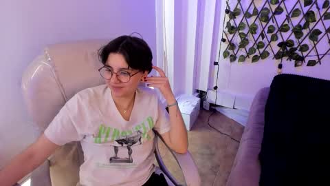 nathalyy_ds online show from 10-01-25, 08:48