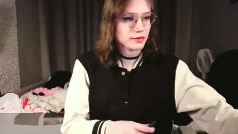 This name is so sexy you cant pronounce it. online show from 01-16-26, 12:25