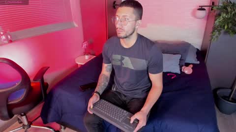 Snapshot of nathan_rivers chatting on 01-29-25, 12:02 nathan_rivers online show from 01-29-25, 12:02