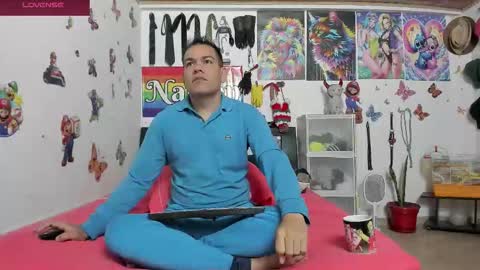 Snapshot of nathan_sanchez chatting on 10-09-25, 09:51 Nathan online show from 10-09-25, 09:51