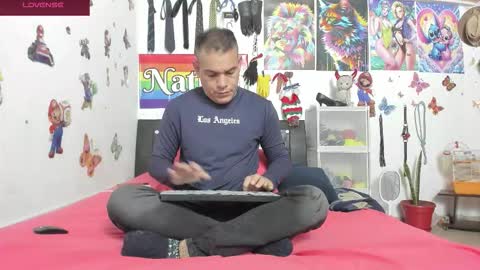 Snapshot of nathan_sanchez chatting on 10-19-25, 09:10 Nathan online show from 10-19-25, 09:10