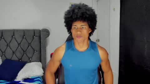 Snapshot of nathan_sexy247 chatting on 01-09-25, 12:03 Nathan online show from 01-09-25, 12:03