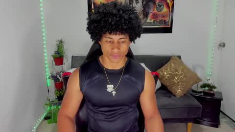 Snapshot of nathan_sexy247 chatting on 02-20-25, 01:46 Nathan online show from 02-20-25, 01:46