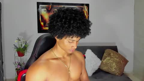 Snapshot of nathan_sexy247 chatting on 09-25-25, 10:41 Nathan online show from 09-25-25, 10:41