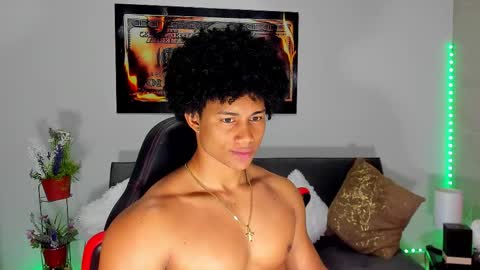 Snapshot of nathan_sexy247 chatting on 10-18-25, 11:27 Nathan online show from 10-18-25, 11:27