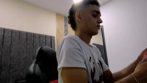 nathan_shimmer online show from 04-26-26, 02:09