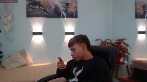 nathanclay online show from 12-02-25, 03:40