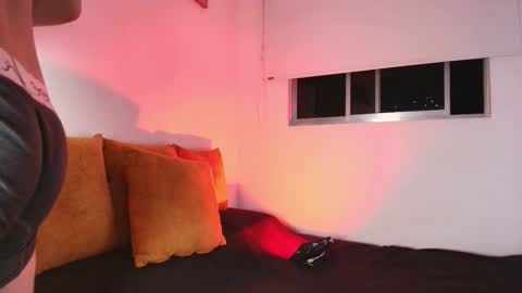   online show from 11-24-25, 06:57