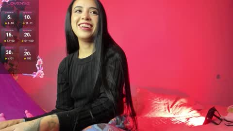 Nathalia online show from 10-23-25, 02:22