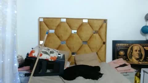 nathy_voyeur online show from 04-02-26, 03:37