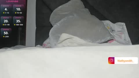 Nathalie online show from 04-21-26, 02:51