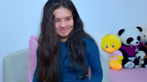 Snapshot of natisss_ chatting on 11-02-25, 02:03 Naty  online show from 11-02-25, 02:03