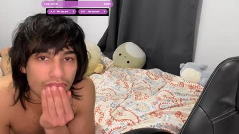 Snapshot of native_boy2 chatting on 09-11-25, 08:58 native_boy2 online show from 09-11-25, 08:58