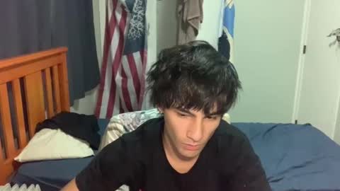 Snapshot of native_boy2 chatting on 12-22-25, 08:11 native_boy2 online show from 12-22-25, 08:11