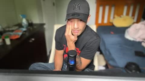 Snapshot of native_boy2 chatting on 02-28-26, 01:28 native_boy2 online show from 02-28-26, 01:28