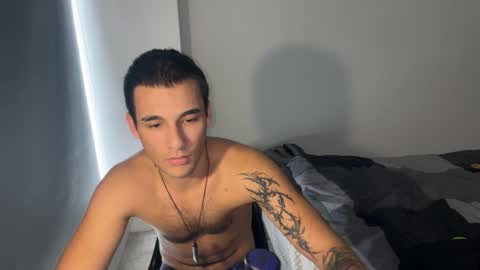 Snapshot of native_boy2 chatting on 03-11-26, 10:38 native_boy2 online show from 03-11-26, 10:38