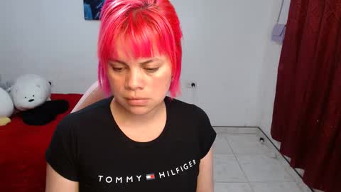 Snapshot of natshaa chatting on 12-31-24, 04:49 IG natsaall online show from 12-31-24, 04:49