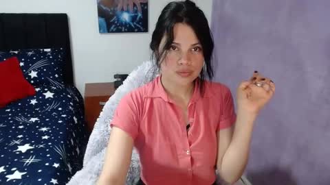 Snapshot of natshaa chatting on 09-12-25, 05:40 IG natsaall online show from 09-12-25, 05:40