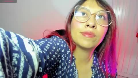 Snapshot of natt15 chatting on 06-03-26, 10:04 Natalia online show from 06-03-26, 10:04