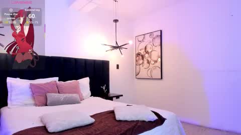 Snapshot of nattashaa7 chatting on 11-24-25, 11:43 nattashaa online show from 11-24-25, 11:43