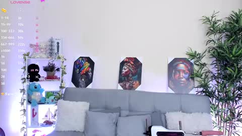 Snapshot of natty_romanof_1 chatting on 12-09-24, 12:19 natty online show from 12-09-24, 12:19