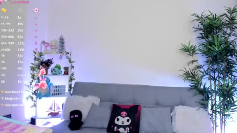 Snapshot of natty_romanof_1 chatting on 03-10-25, 03:41 natty online show from 03-10-25, 03:41