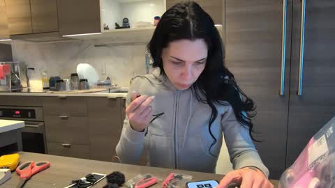 NATTY FIERROS online show from 01-04-25, 09:31