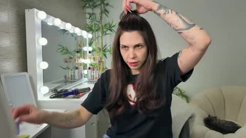 NATTY FIERROS online show from 04-16-26, 11:11