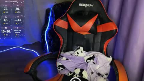 natural_babe666 online show from 03-19-26, 08:13